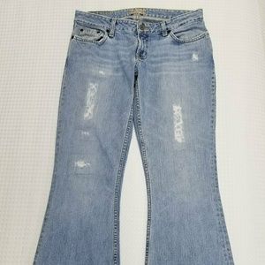 BKE Buckle Distressed Light Wash Jean Sz 29×31 1/2